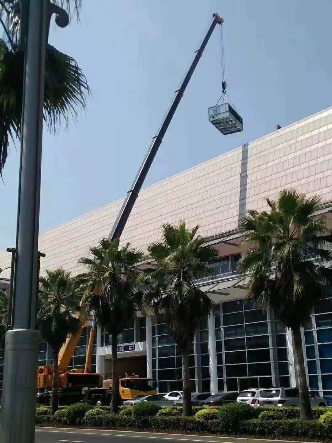 吊车抬吊作业（漳州市长泰县吊车出租）