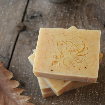 甘草金盏花冷制皂