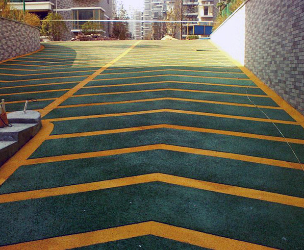 无震动防滑坡道地坪