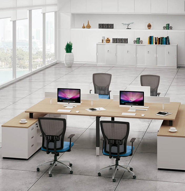 员工办公桌