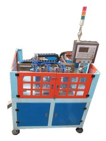 爪型三通全自动套环机