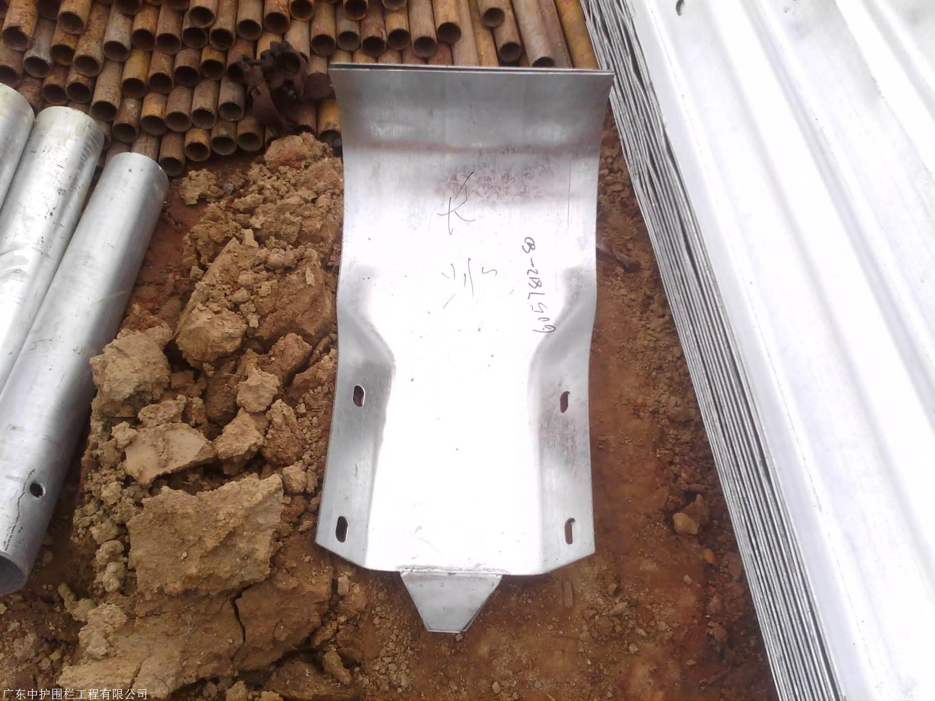 广州高速公路波形护栏