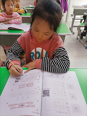 漳州学员认真学习中