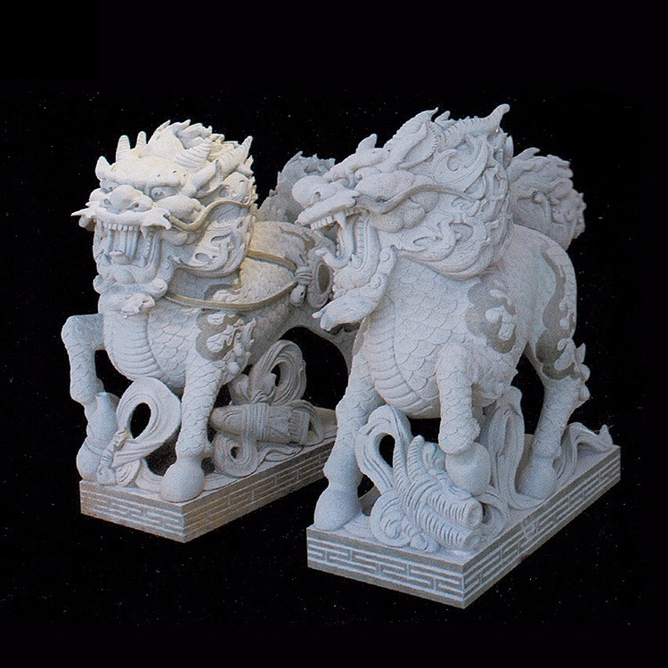 泉州汉白玉石雕狮子