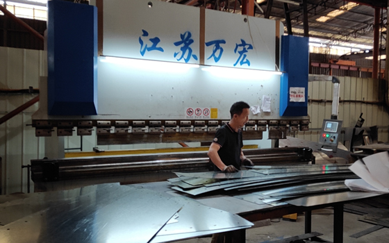 工厂设备 250吨折弯机