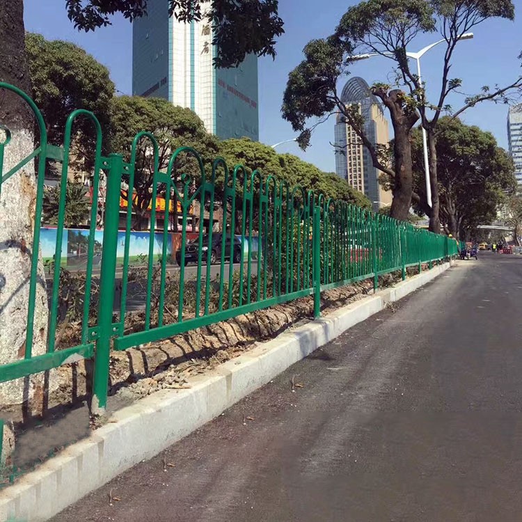 厦门定制市政道路安全隔离护栏
