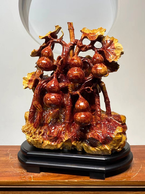 漳州韵楠贸易金丝楠木摆件展示