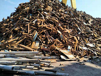 废铁回收