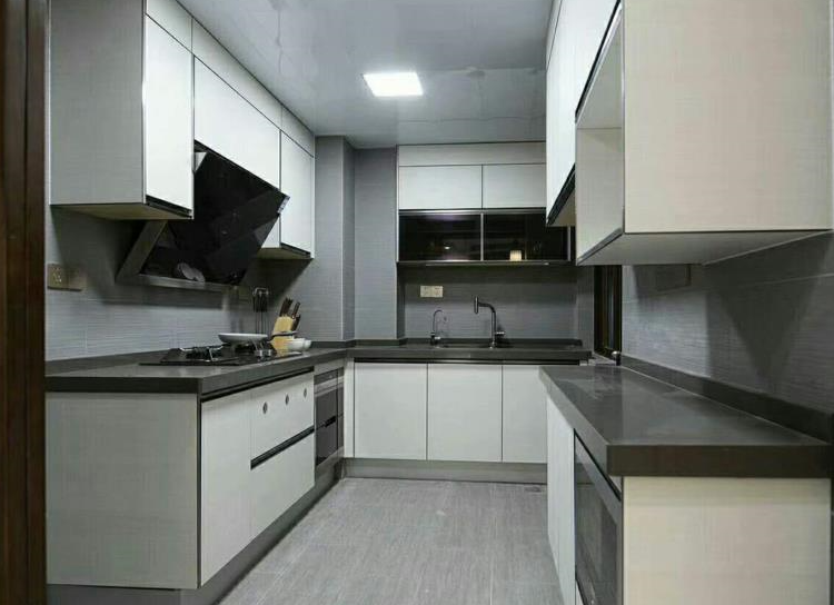 厨房现代装饰风