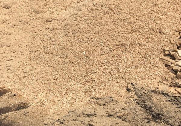 和龙岩宇恒环保的小编学习使用木粉的安全注意事项知识