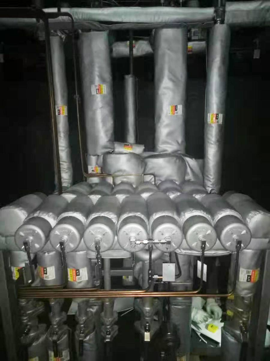 龙岩硫化机保温套案例