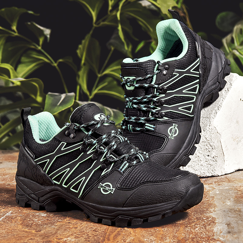 泉州防水运动鞋