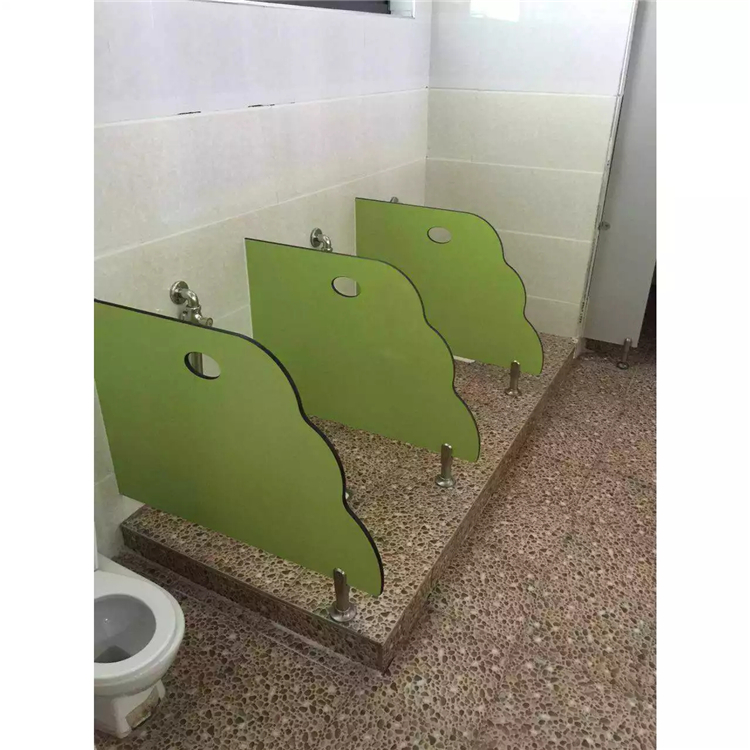 中山三乡厕所隔断板厂价格