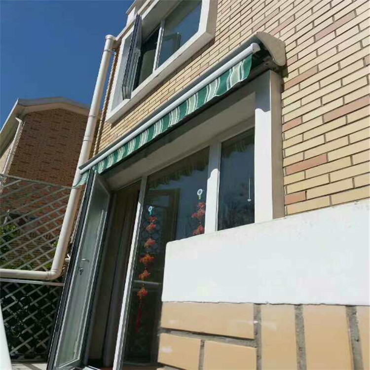 北京曲臂伸缩式遮阳棚批发