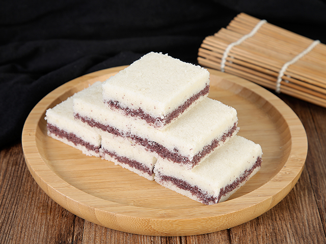 龙岩黑米味茯苓糕