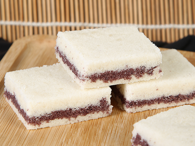 龙岩黑米味茯苓糕